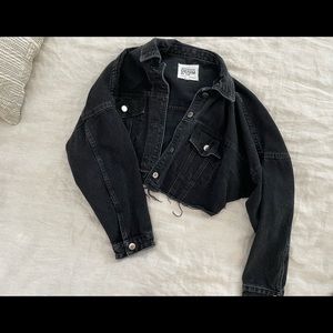Cropped Zara Black Jean Jacket